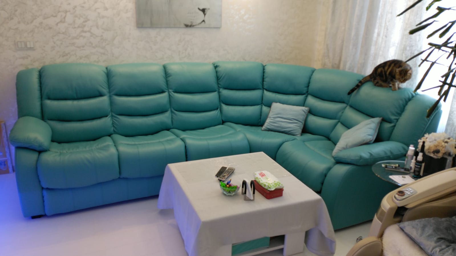 Перетяжка дивана на дому. Артемовск