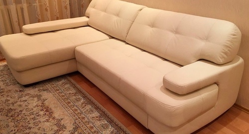 Обивка углового дивана.  Артемовск